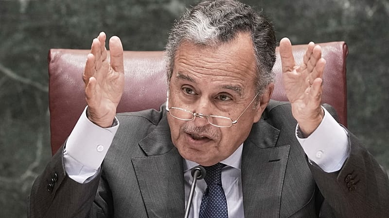 Video thumbnail for New head of Arab League calls on Iran to cease attacks on Arab states