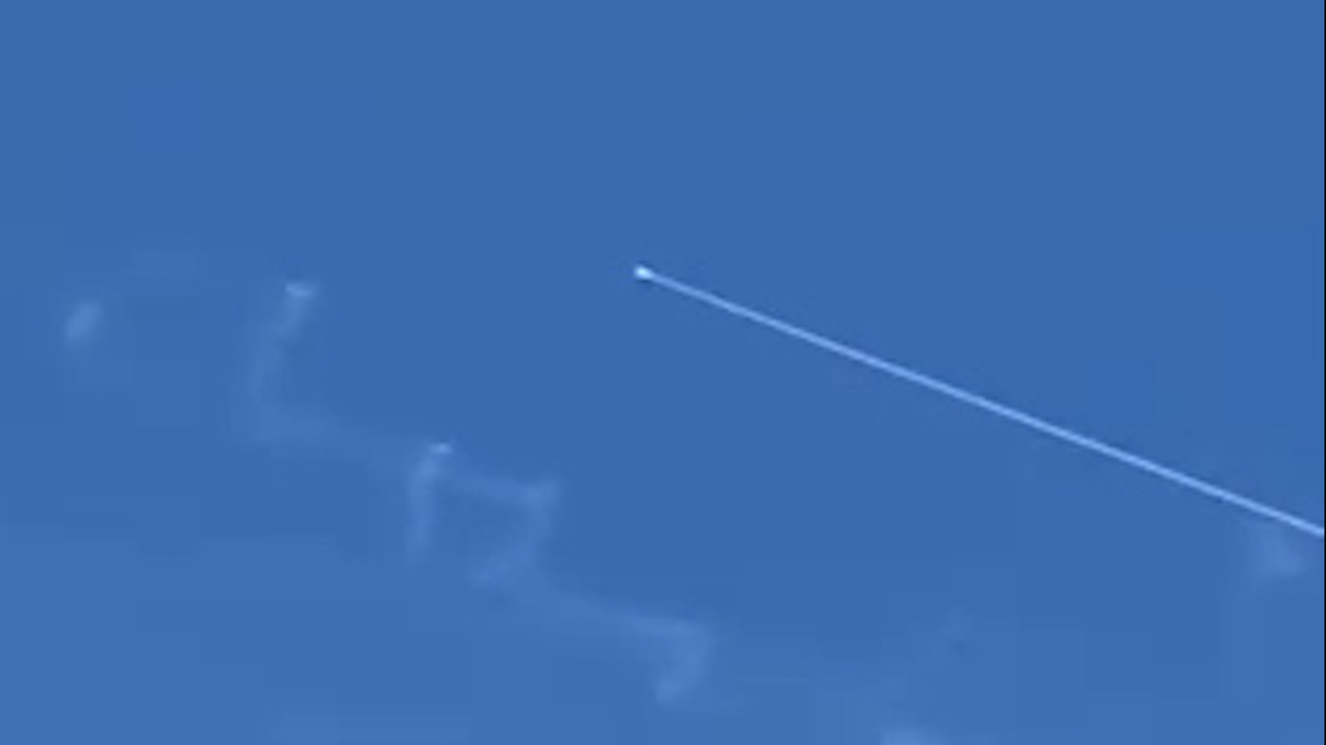 Video thumbnail for Videos show interception of Iranian missiles in skies over Jordan
