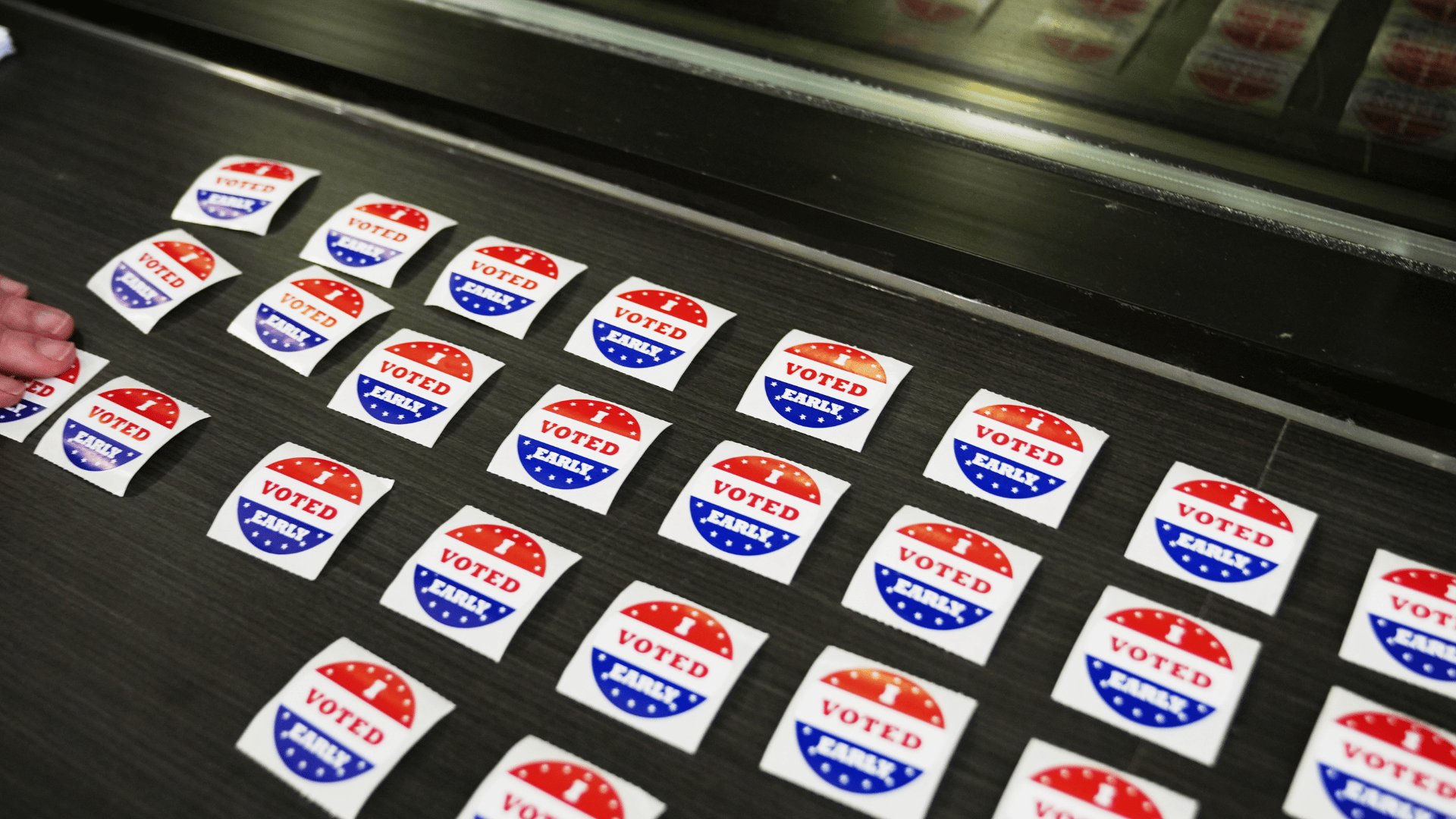Video thumbnail for How voting actually works across the US ahead of the midterms