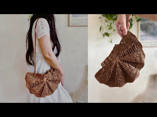 Video thumbnail for Crochet raffia sea shell handbag / shoulder bag, using only one skein of raffia ribbon #crochetbag