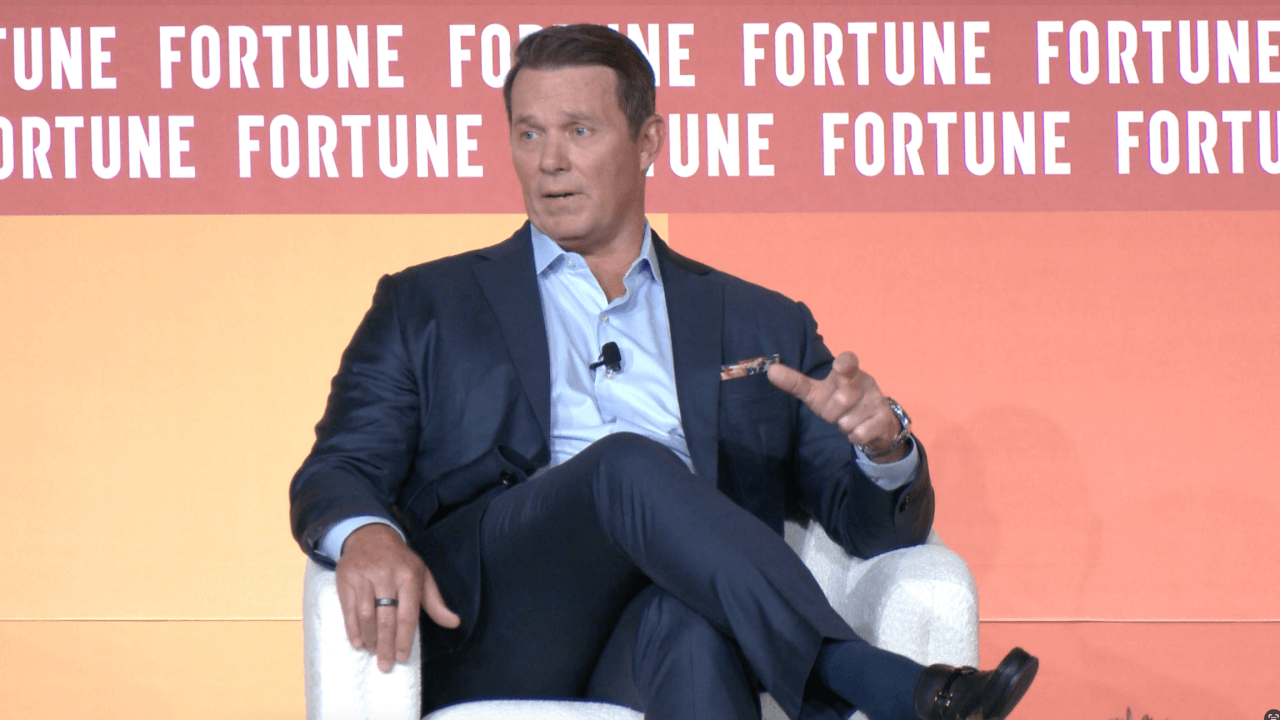 Video thumbnail for SUCCESSION SPOTLIGHT: THE SECRET SAUCE THAT LANDED CHIPOTLE’S COO IN THE CEO SEAT