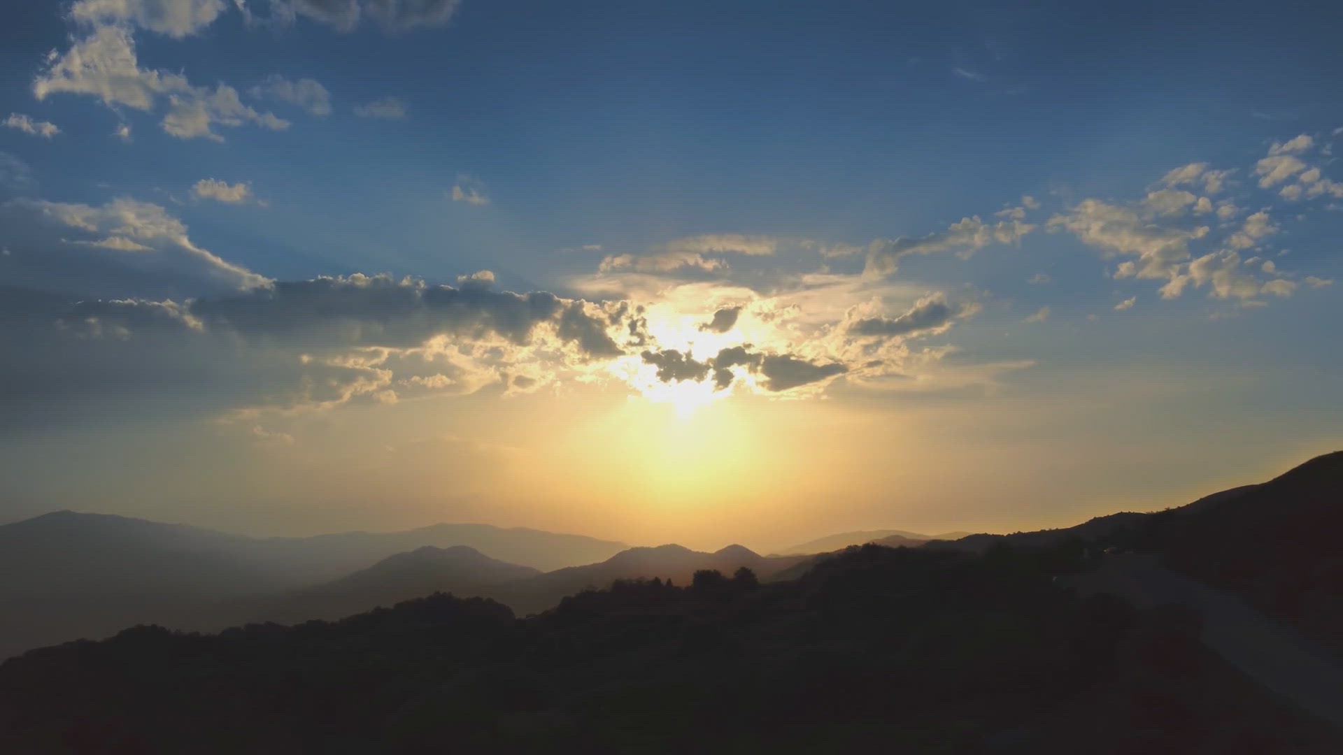 Video thumbnail for Sprüche zur Sehnsucht: Vom Umgang mit tiefen Gefühlen