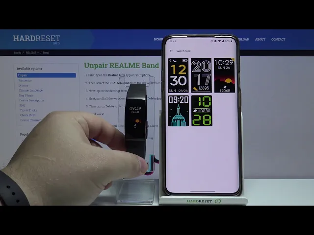 Video thumbnail for How to Change Watch Face in REALME Band – Personalize Screen Look