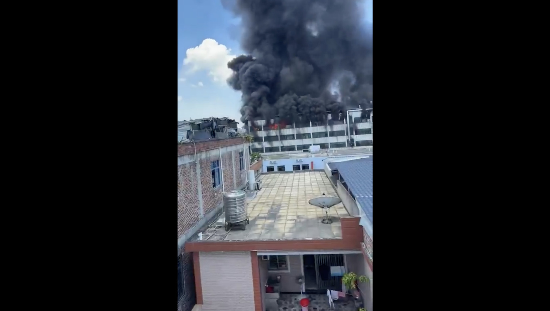 Video thumbnail for Deadly fire breaks out at shoe factory in China