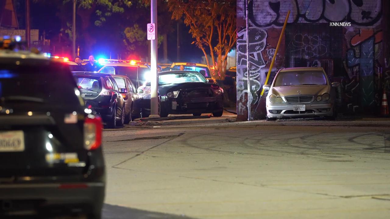 Video thumbnail for US, Los Angeles: Downtown Los Angeles Police Pursue Stolen Mustang in Downtown Incident.