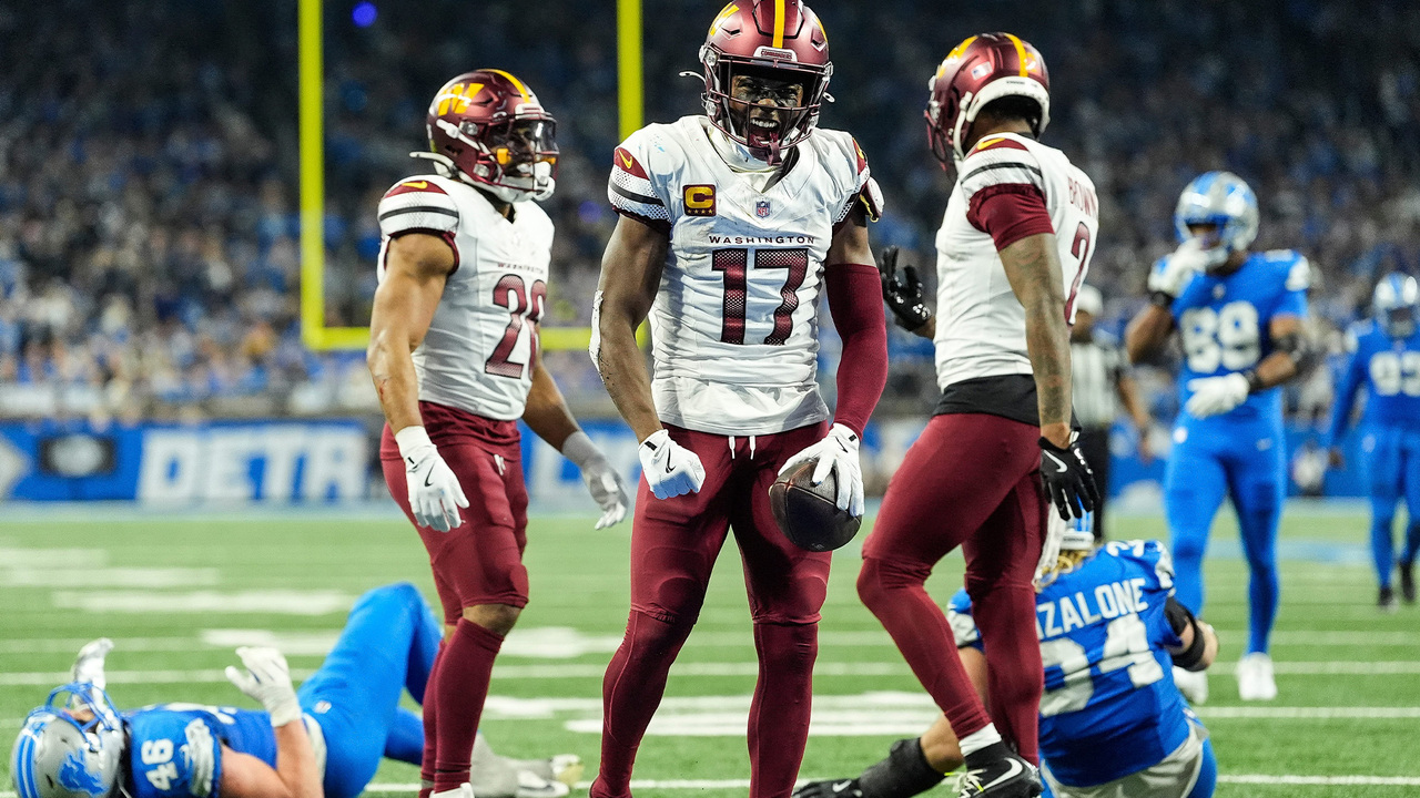 Video thumbnail for Is Mike Evans the Blueprint for What Terry McLaurin Is Looking for in a Contract Extension?