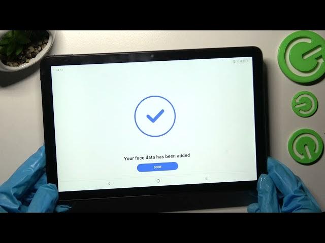 Video thumbnail for How to Set Up Face Unlock on TCL Tab 10s?