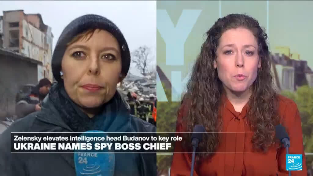 Video thumbnail for Zelensky names spy boss chief to head presidential administration in big shakeup