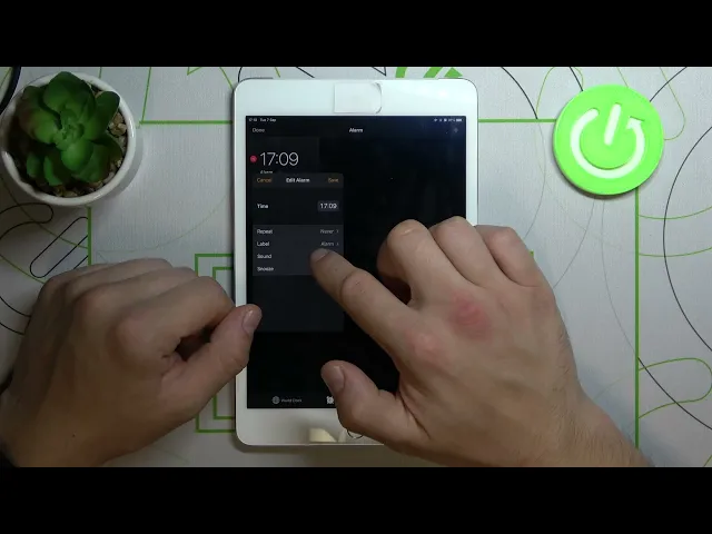 Video thumbnail for APPLE iPad Mini 4 and Alarm Clock Ringtones - How to Adjust Alarm Sound