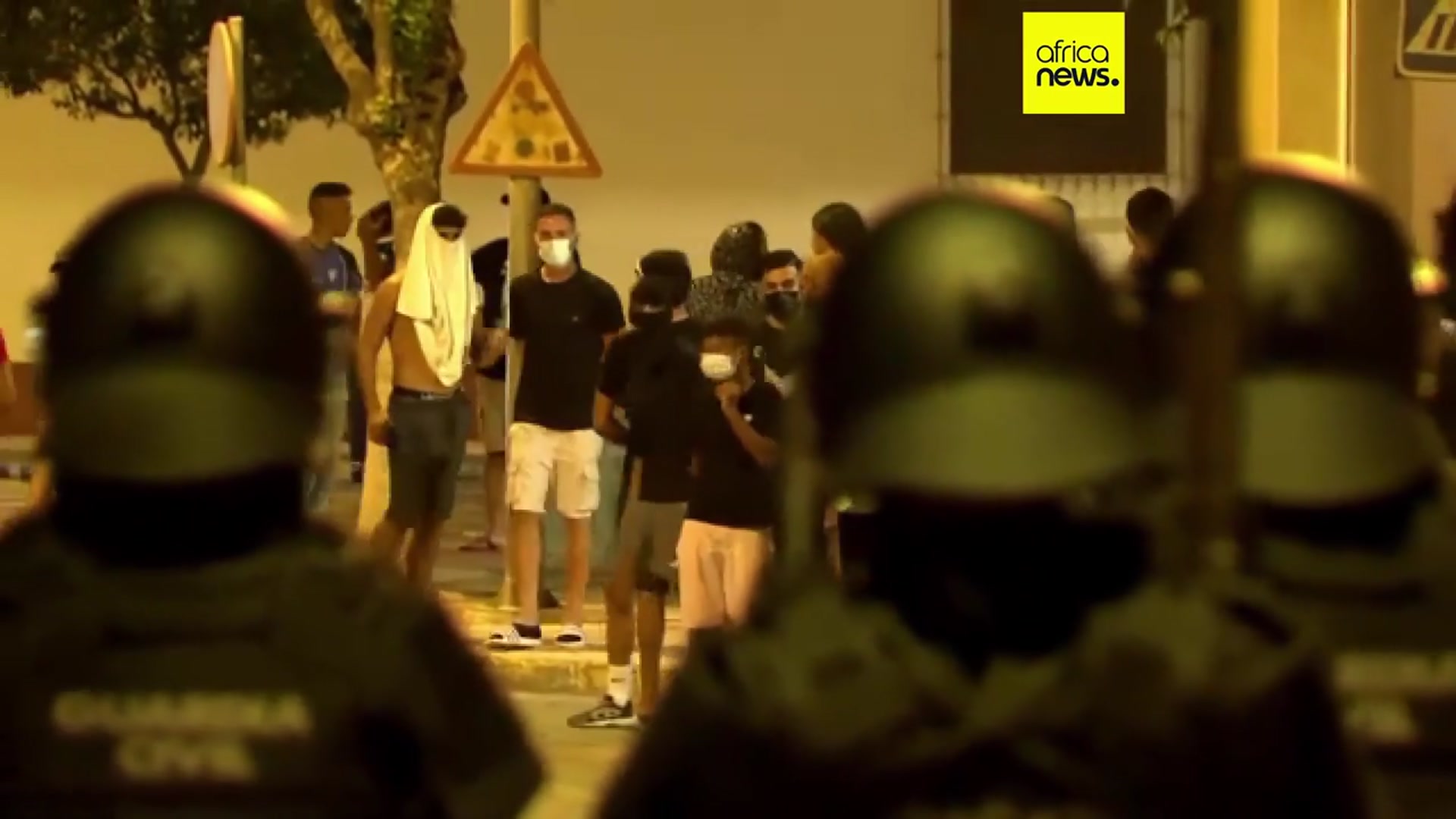 'Video thumbnail for Spain: at least 10 detained in anti-immigration clashes in Murcia region'