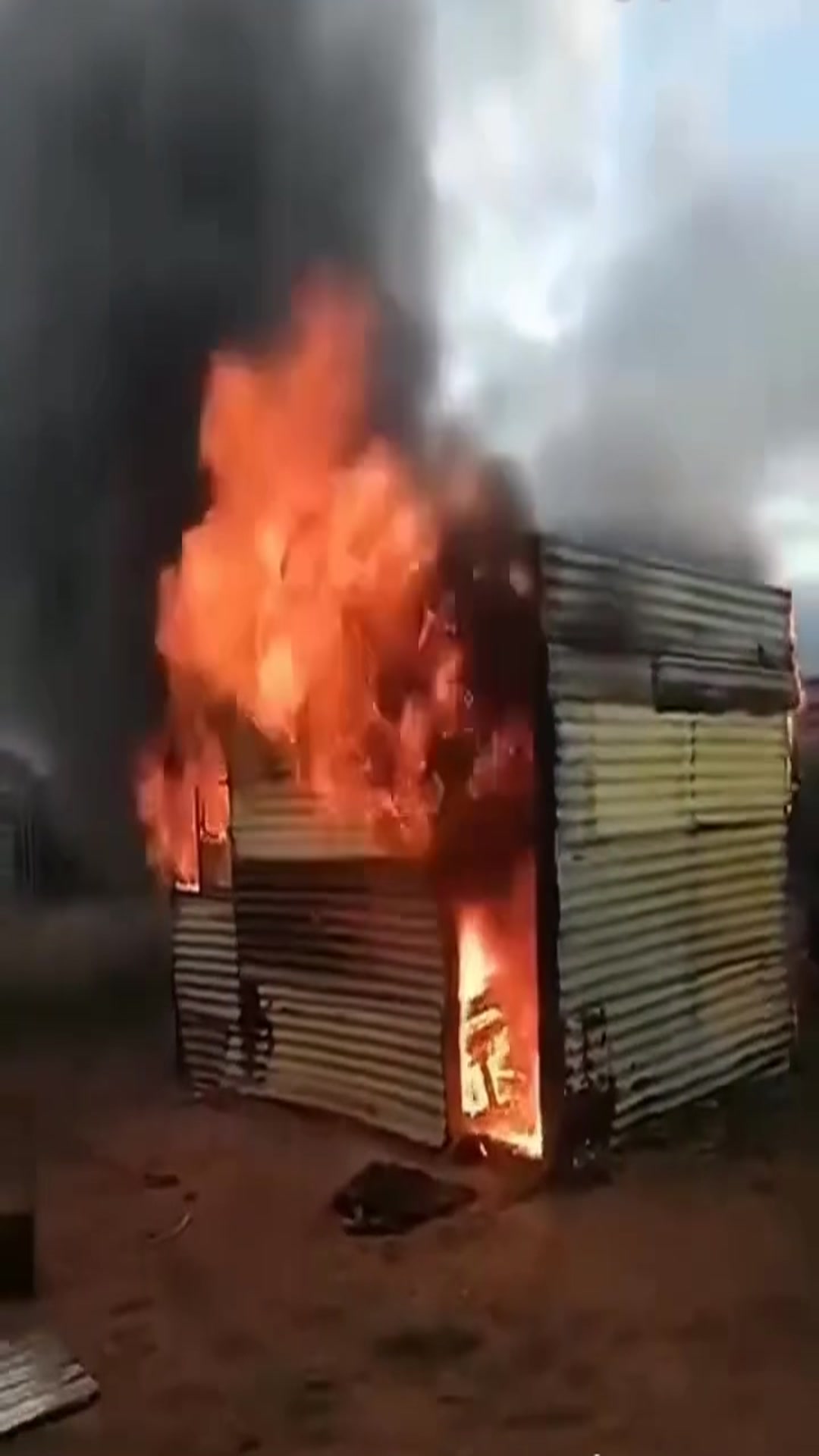 Video thumbnail for Evacuate First: Why Civilians in South Africa Must Prioritize Safety Over Heroics in Fire Emergencies