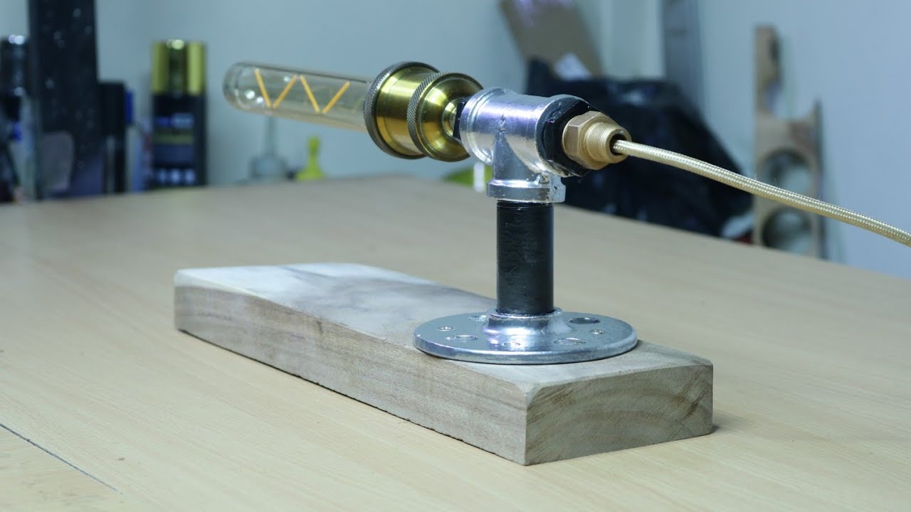 Video thumbnail for Easy To Make Unique Edison Lamp