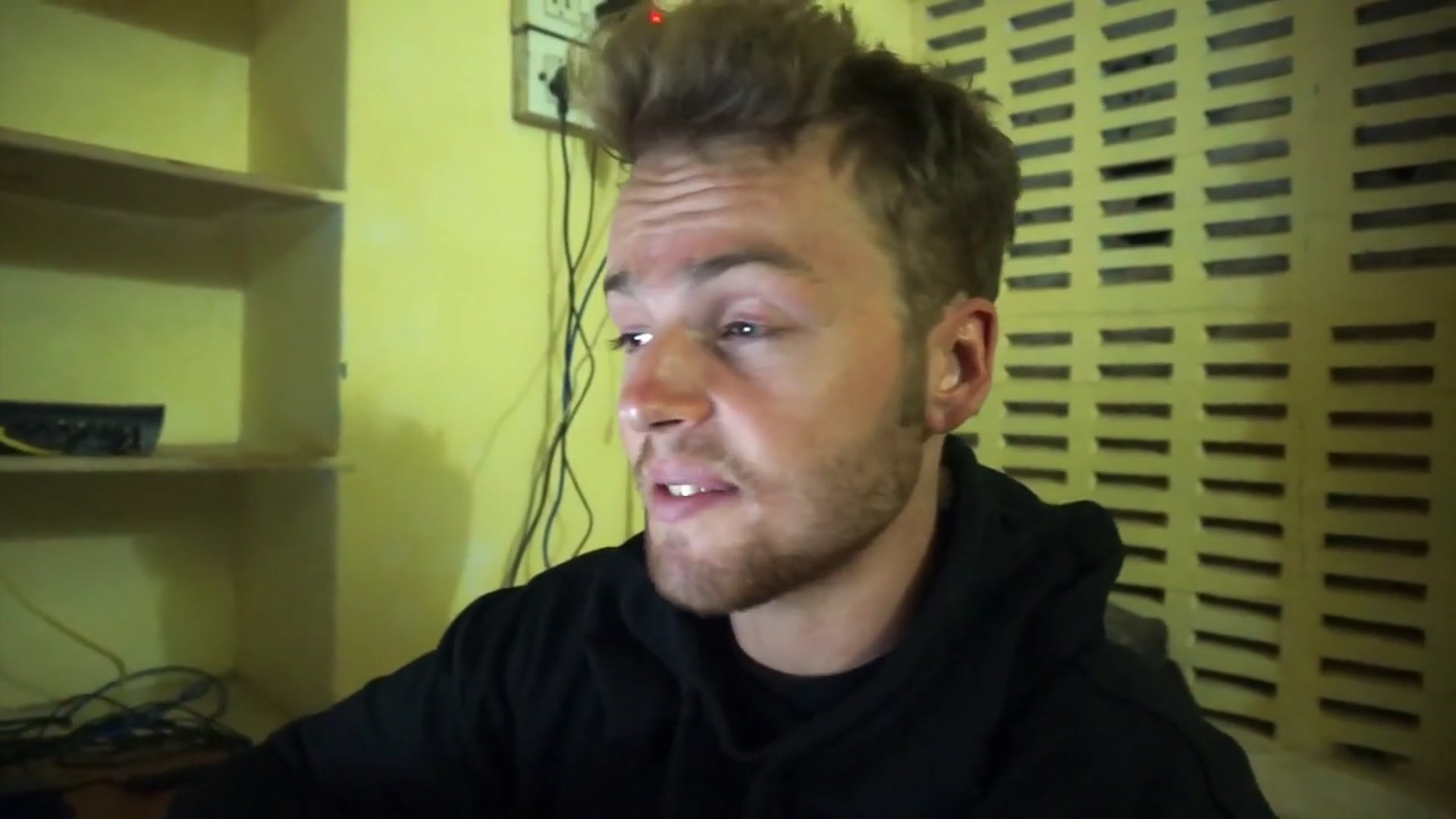 'Video thumbnail for BRUTAL 40 HOUR TRAIN RIDE - SMASHED MY CAMERA | India Travel'