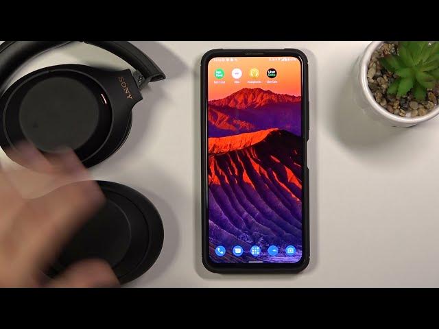 Video thumbnail for How to Use Touch Control Gestures in Sony WH-1000XM4?