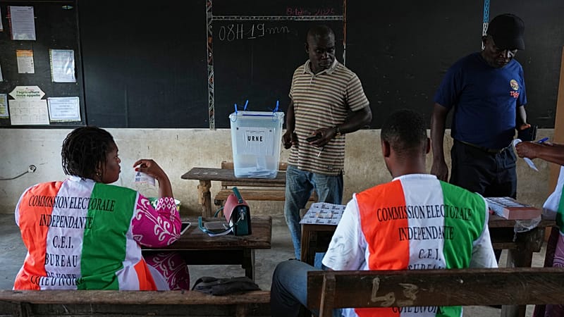 Video thumbnail for Ivorians head to the polls as divisions from Presidential vote linger