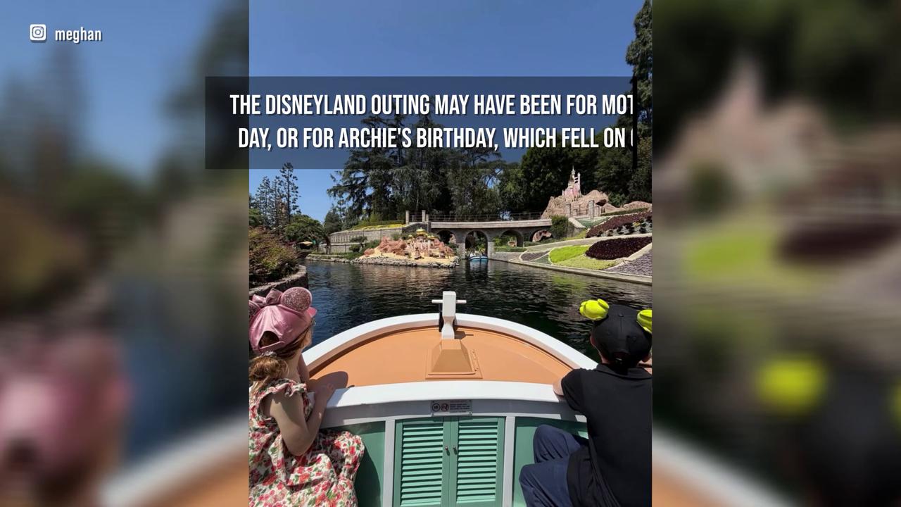 Video thumbnail for NEWS OF THE WEEK: Meghan, Duchess of Sussex shares pics from family outing to Disneyland.