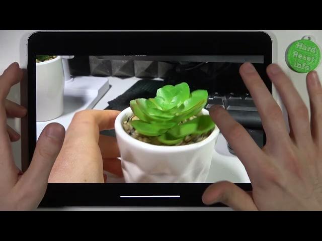 Video thumbnail for How to Record a Timelapse on the iPad Pro 4th Gen (2022)