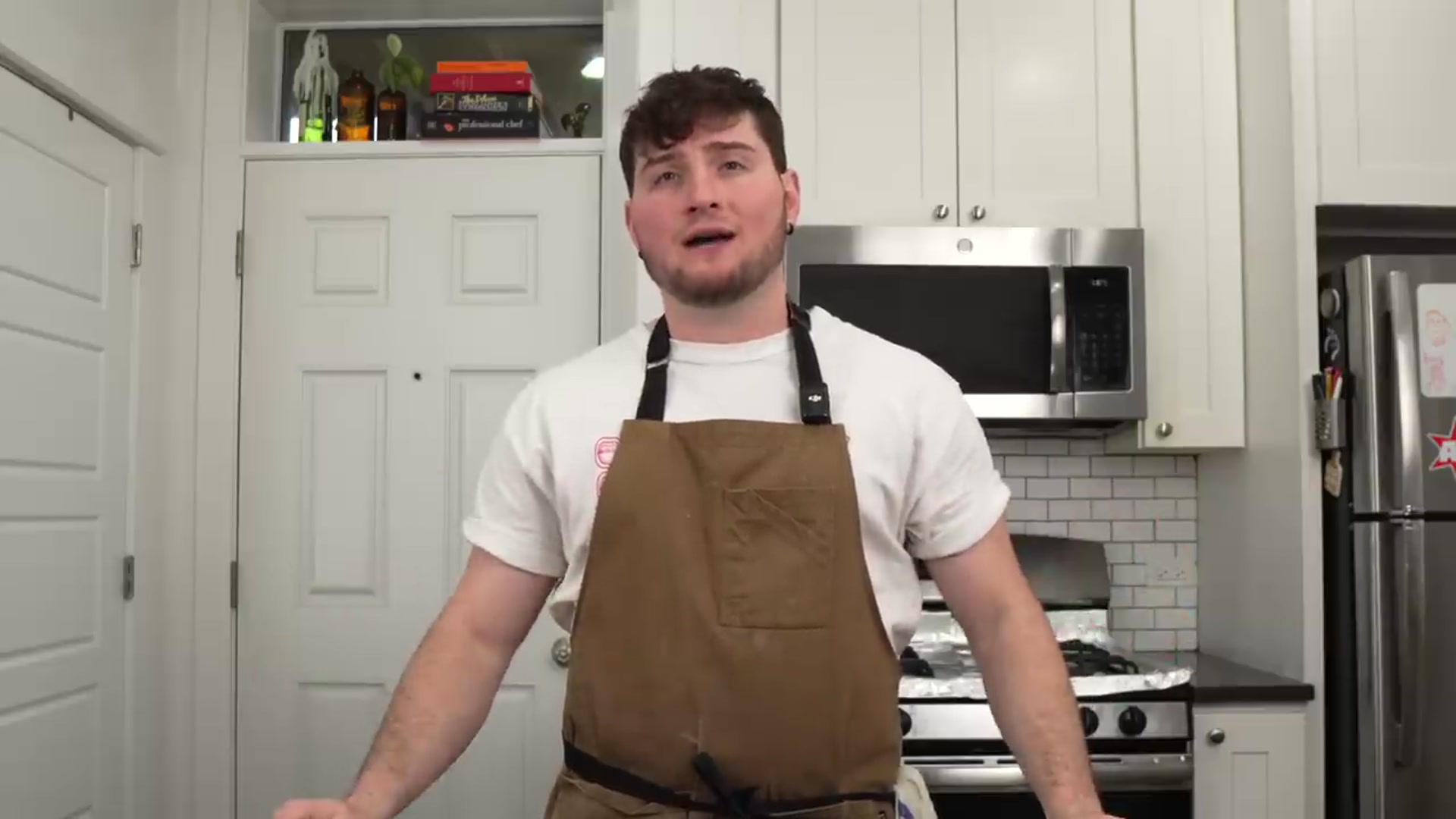 Video thumbnail for What Most People Get Wrong About Chicken Pot Pie(720P HD)