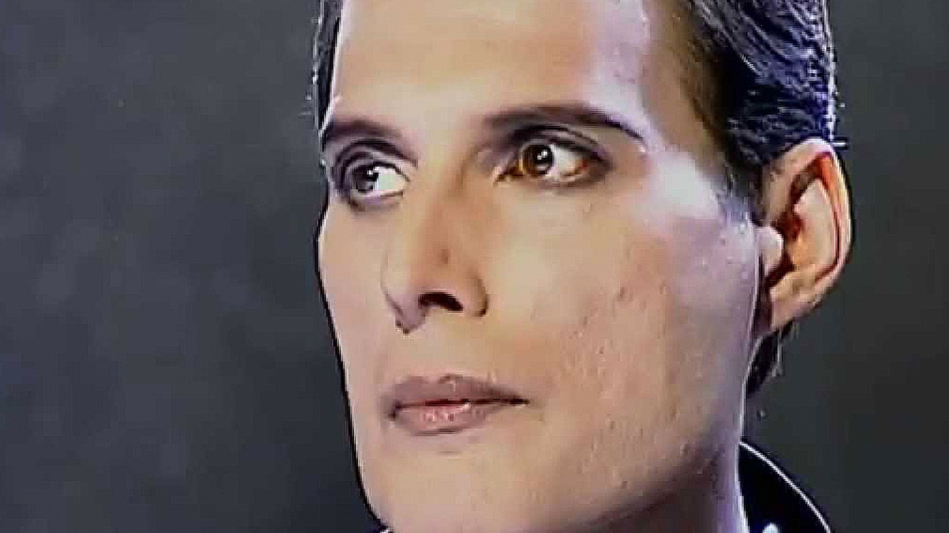 Video thumbnail for Tragic Details About Freddie Mercury