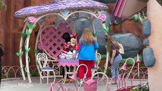 'Video thumbnail for Minnie Mouse - Mickey's Toontown Reopening Day - Disneyland - March 19, 2023 4K'