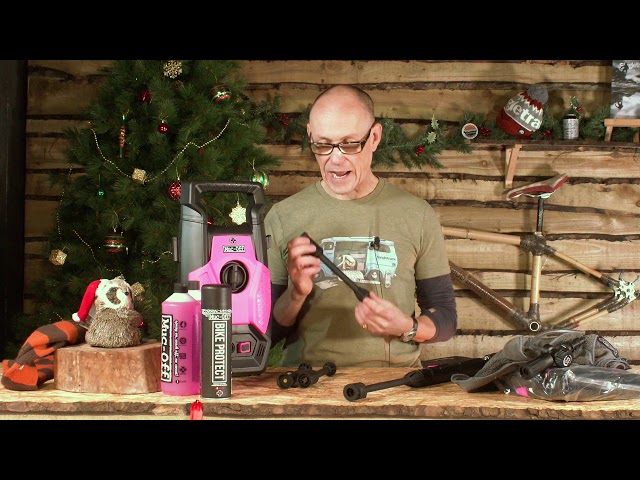 Video thumbnail for Christmas Countdown Day 31 - A complete Muc Off pressure washing kit could be yours