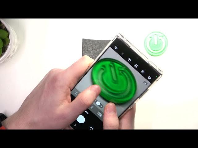 Video thumbnail for How to Take Macro Photos on Samsung Galaxy S23 Ultra - Telephoto Mode