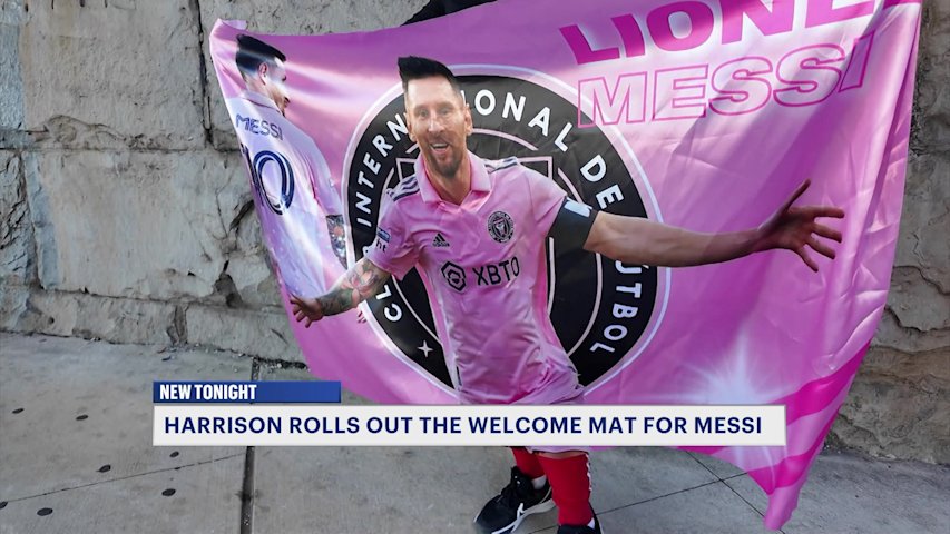 Video thumbnail for Lionel Messi fans pack Sports Illustrated Stadium as New York Red Bulls beat Inter Miami