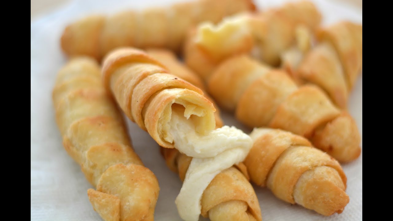 Video thumbnail for Colombian Cheese Sticks Recipe - How To Make Tequeños - Sweet y Salado