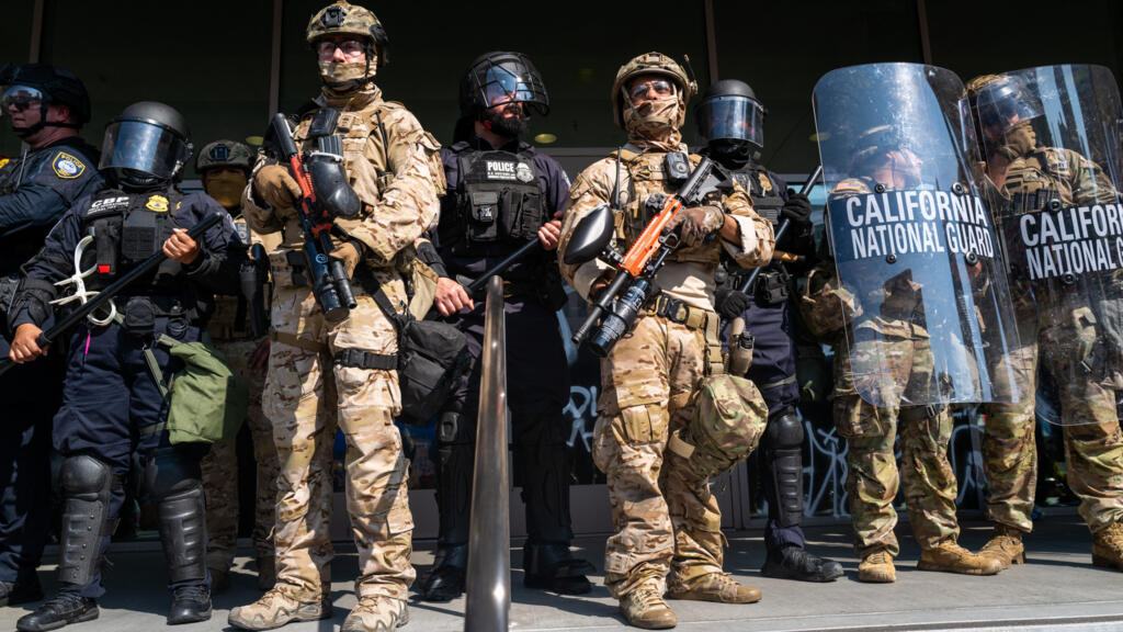 Video thumbnail for National Guard maintains presence in Los Angeles