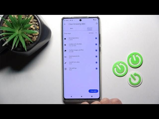 Video thumbnail for How to Clear Browsing Data on Motorola Edge 30 Ultra - Delete Browser History