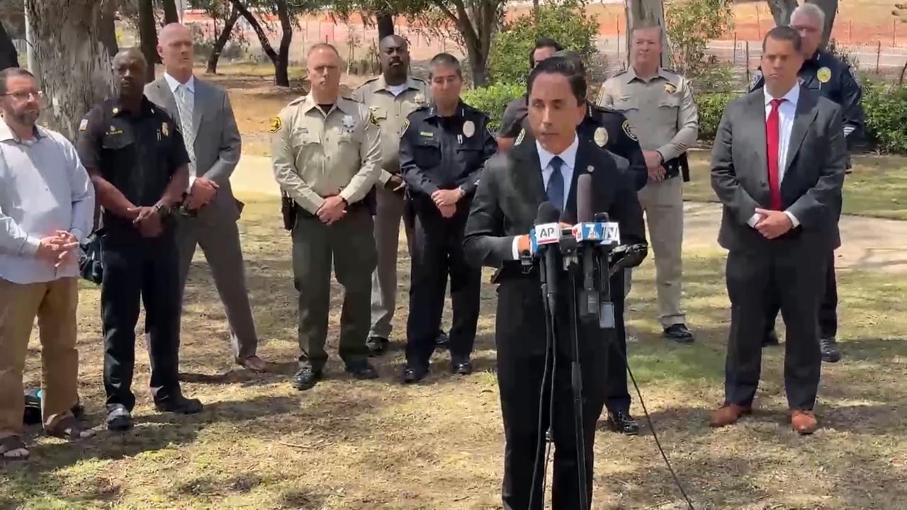Video thumbnail for US: 5 people, including 2 suspected shooters killed at San Diego Islamic Center: Officials.