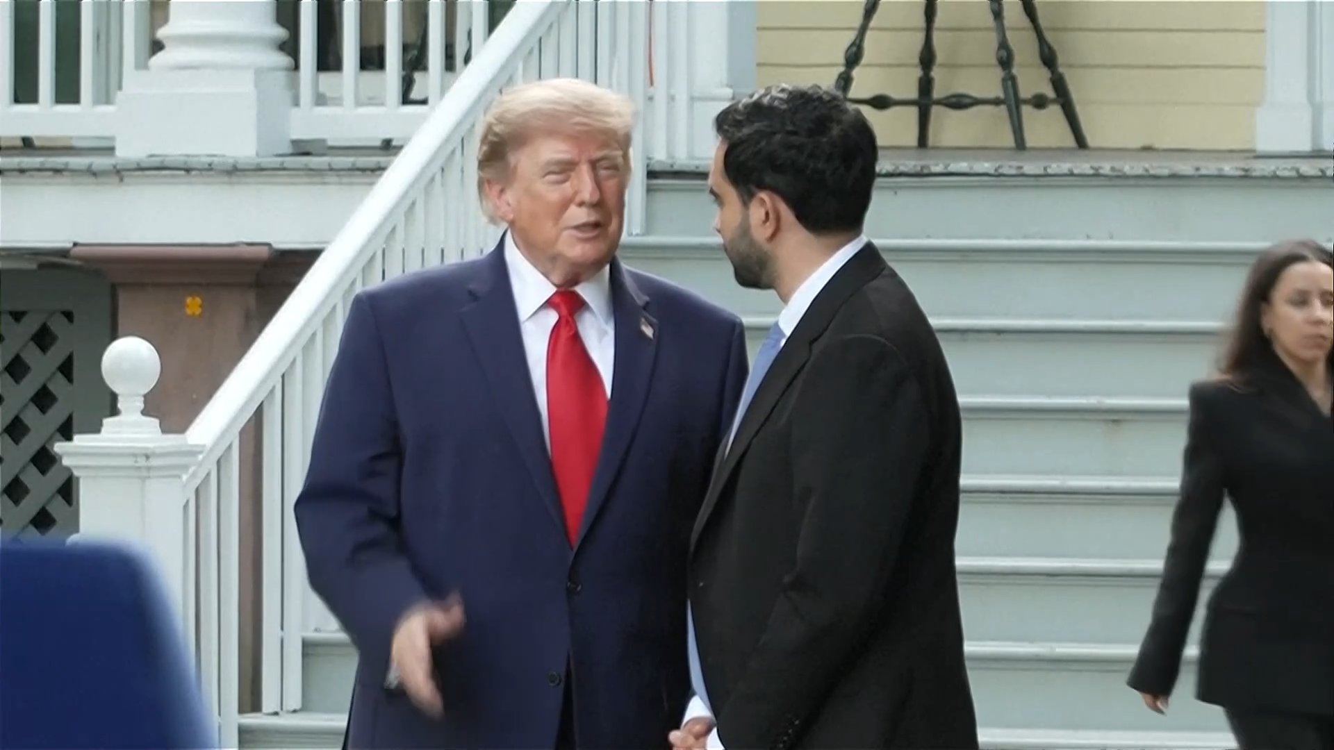 Video thumbnail for Mamdani challenges Trump over White House press ban during meeting