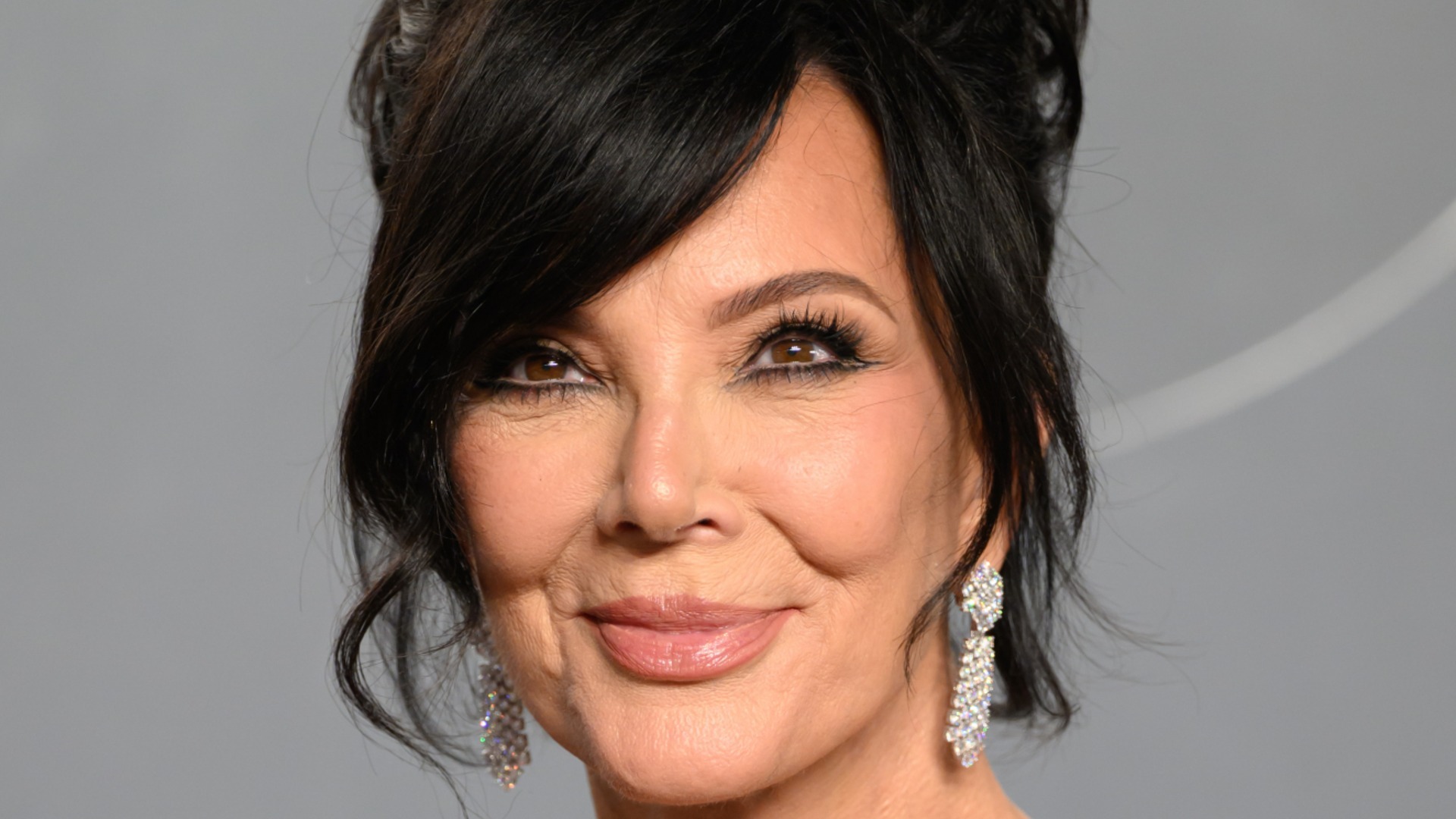 Video thumbnail for What Kris Jenner Was Really Like Before The Fame