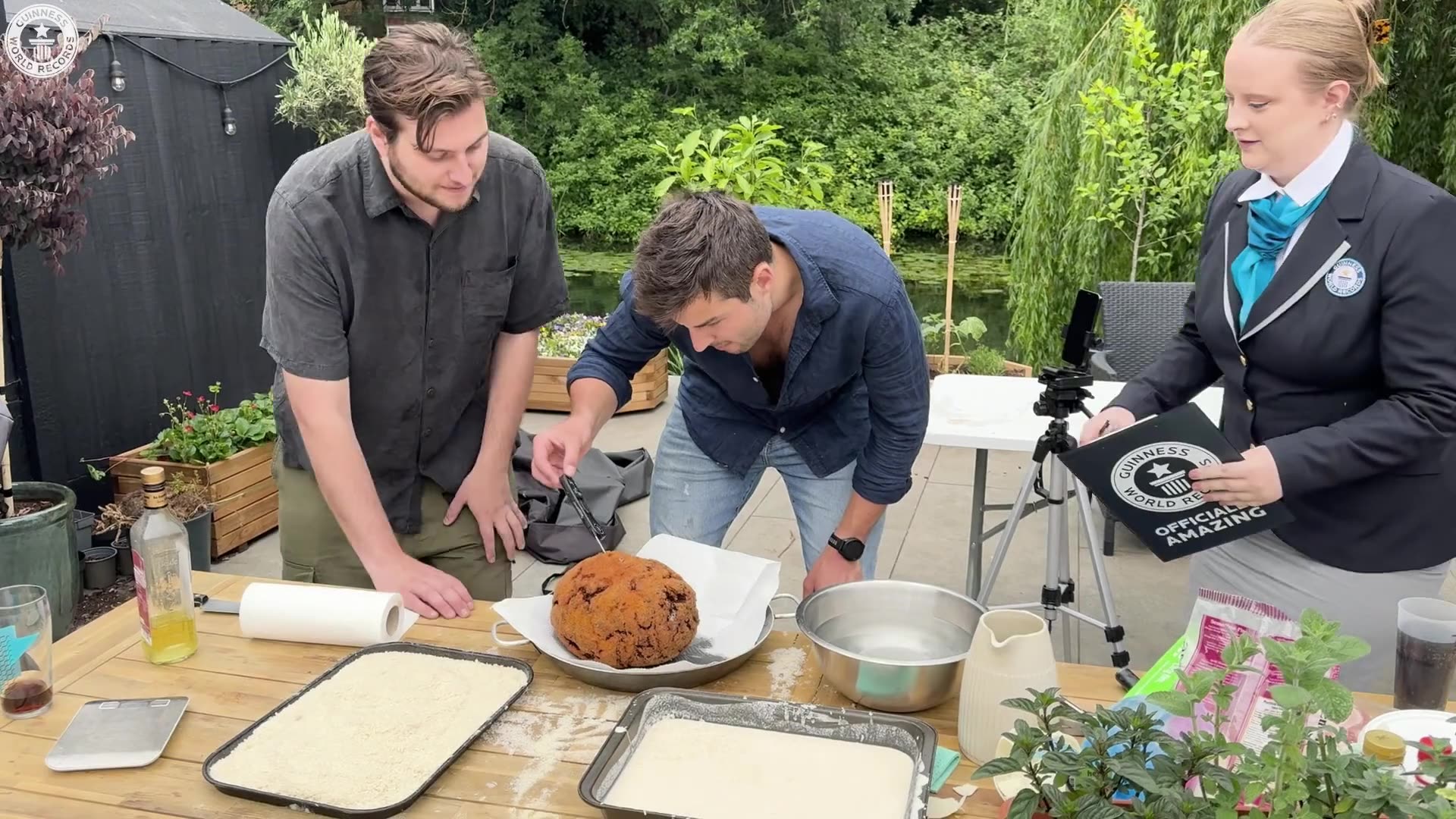 'Video thumbnail for Largest Scotch Egg'