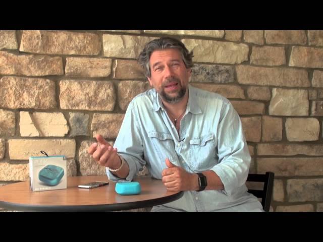 Video thumbnail for Sol Republic Punk Bluetooth Speaker Review