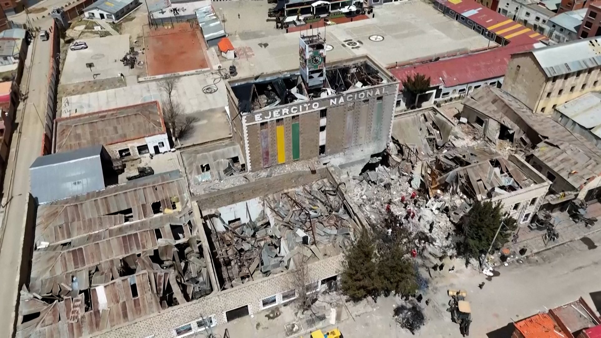 Video thumbnail for ‘House moved like jelly’ says resident near Bolivia barracks blast