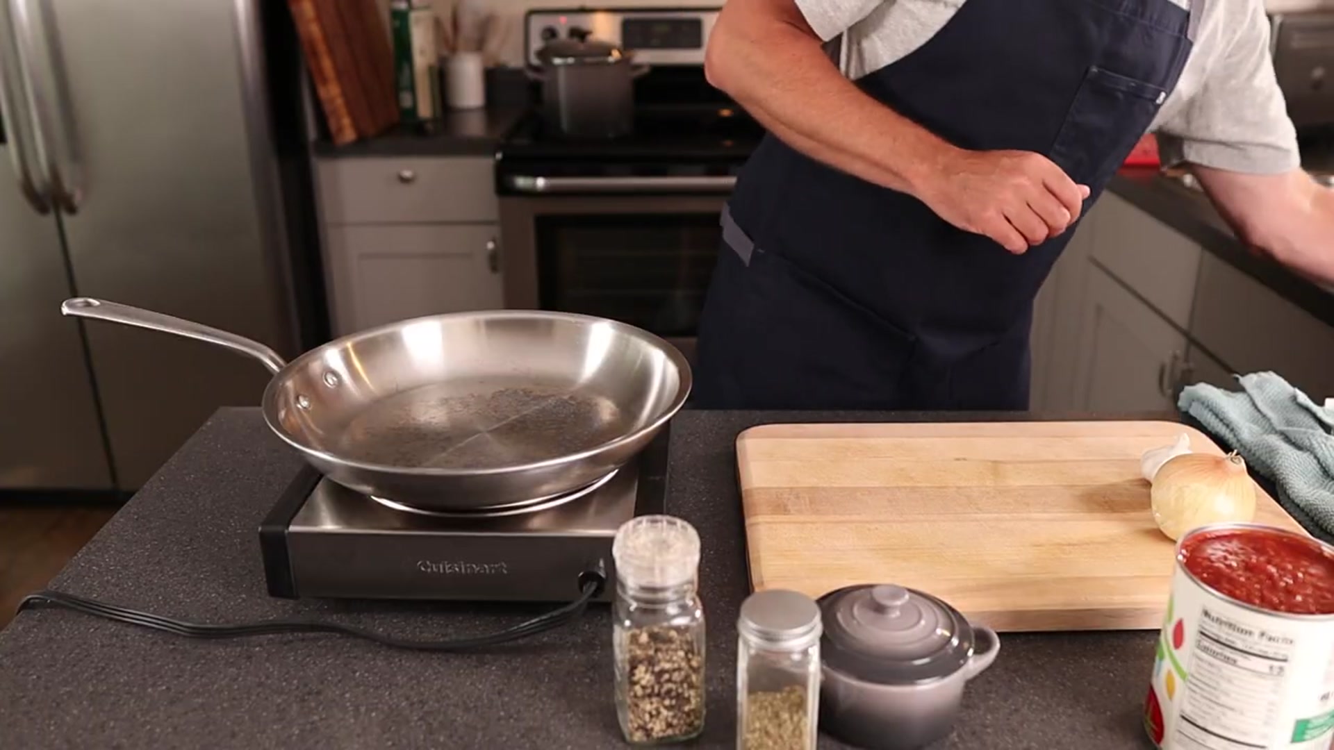 Video thumbnail for How To Make Lasagna Without Ricotta Cheese(720P_HD)