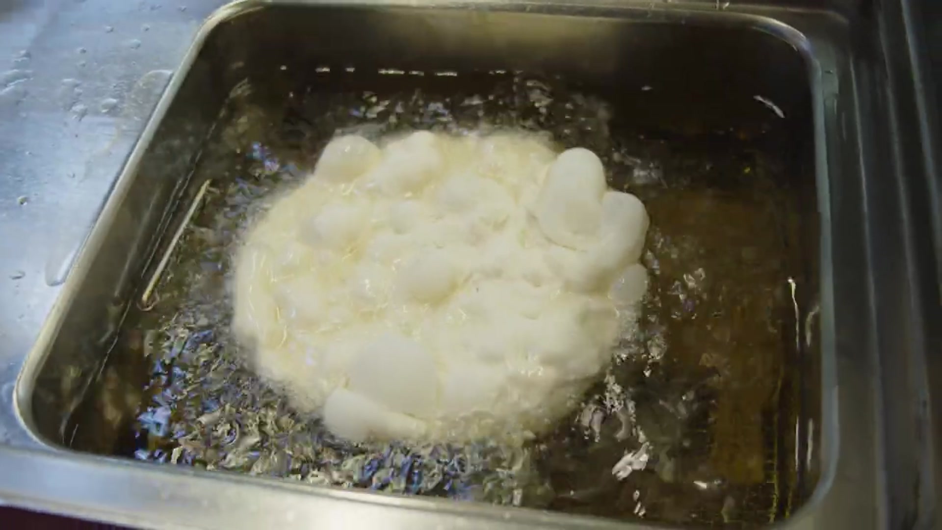 Video thumbnail for The Secret Behind Italy s Best Pizza – Grotticelle   Angelo Rumolo s Story(720P HD)