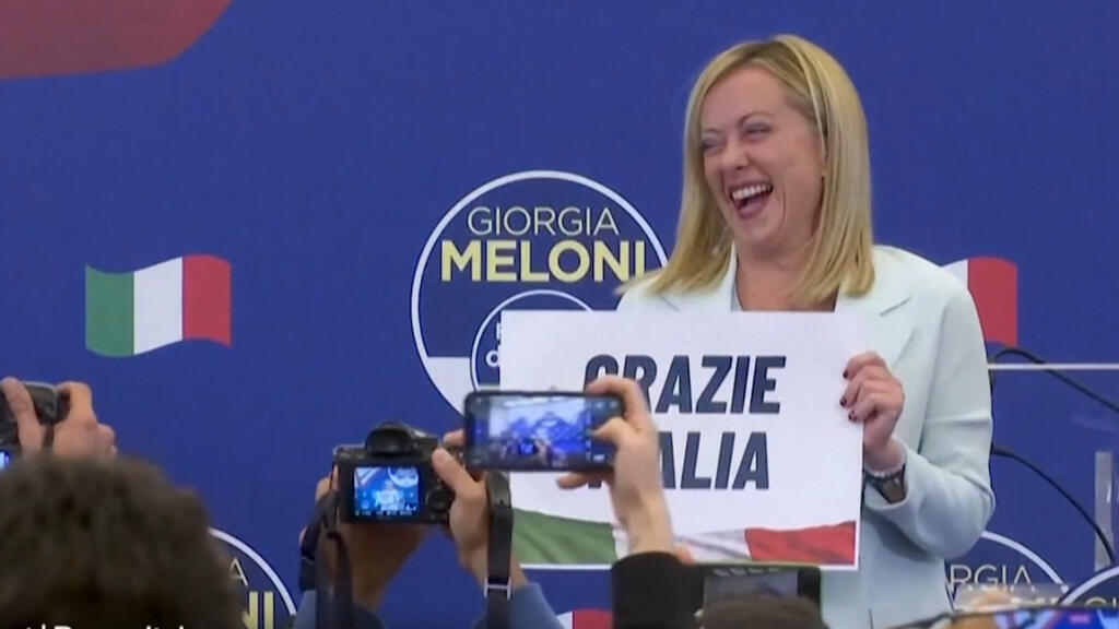 Video thumbnail for Meloni celebrates milestone as Italy's longest-lasting government