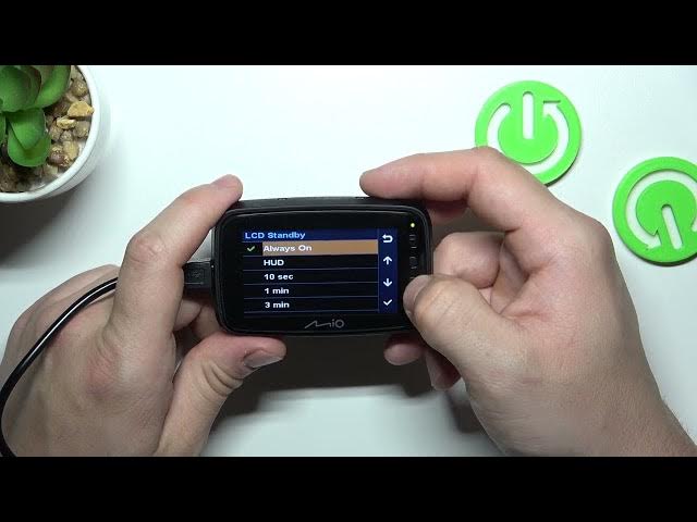 Video thumbnail for How to Manage LCD Stanby on MiVue 812?