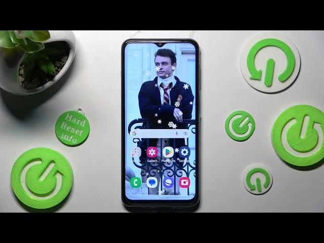 Video thumbnail for How to Set Up Face Unlock on Samsung Galaxy M33 - Add Face Recognition