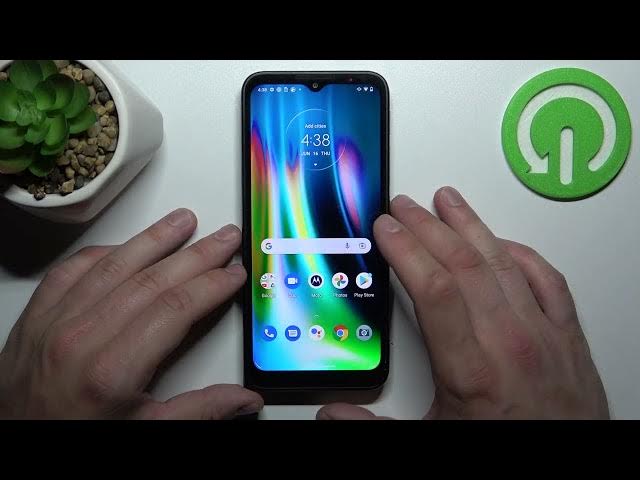 Video thumbnail for How to Turn Off Flashlight on MOTOROLA Defy - Disable Flashlight