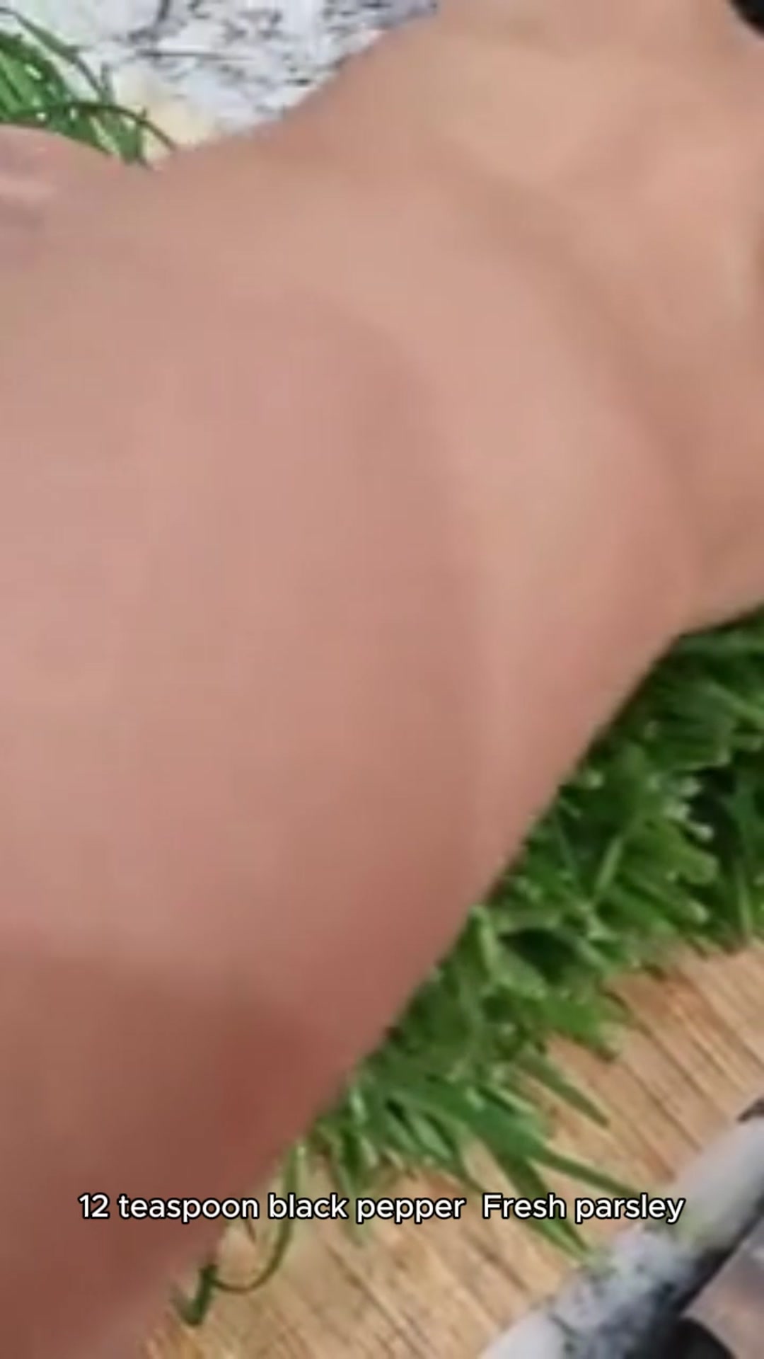 Video thumbnail for chicken leg recipe