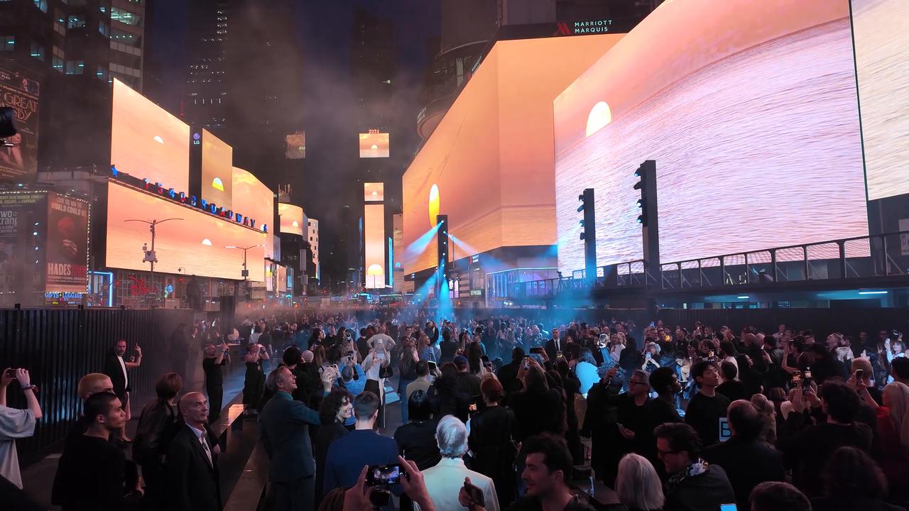 Video thumbnail for NY: GucciCore Fashion Show 9.