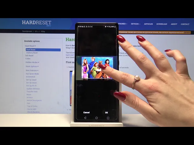 Video thumbnail for LG Wing – Refresh Keyboard Theme using Photo from Gallery