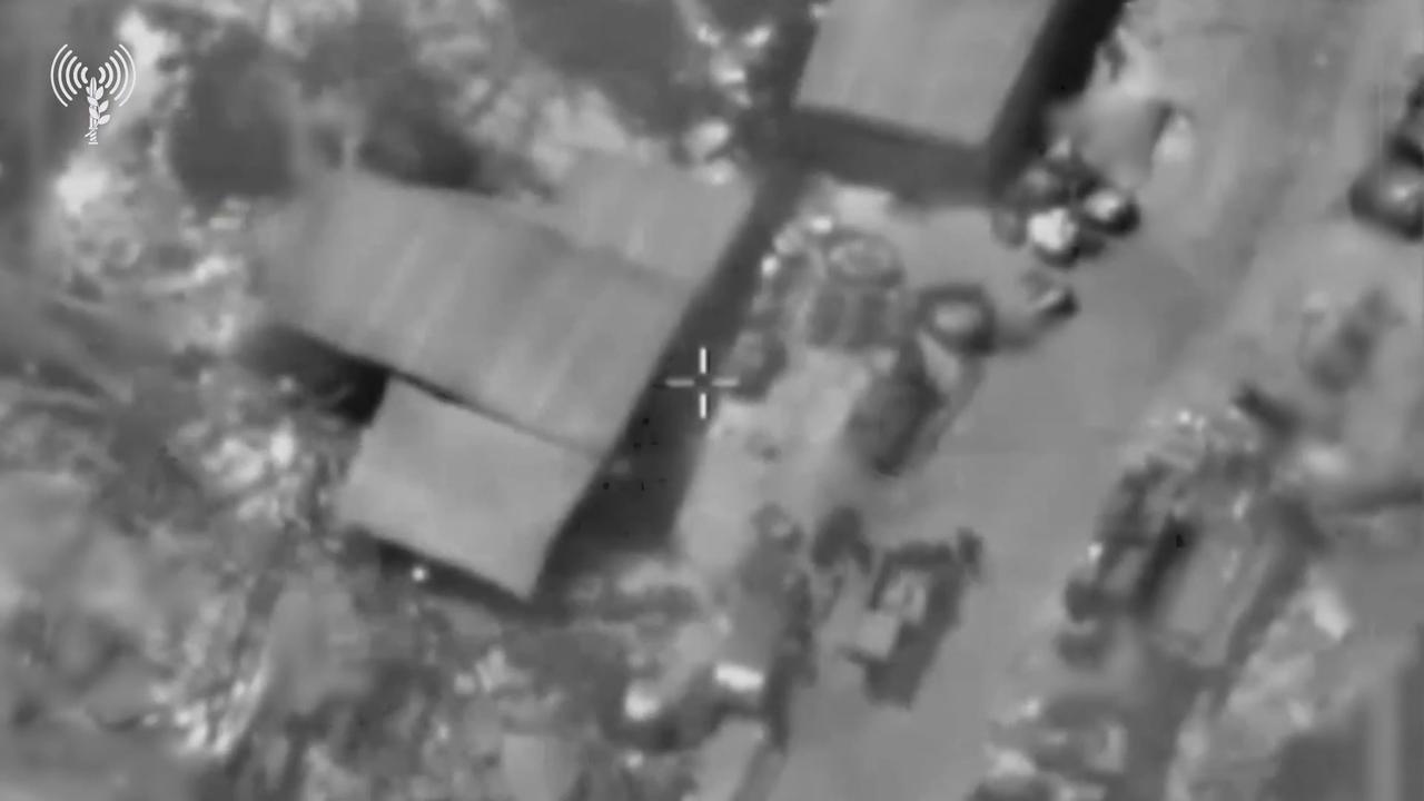 Video thumbnail for Israeli Forces Say Hamas Weapons Production Site Destroyed in Gaza City.