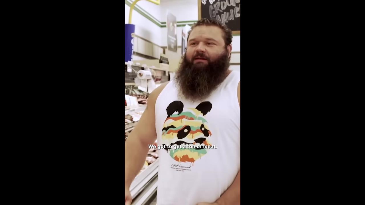 Video thumbnail for The 20,000 Calorie Strongman Diet