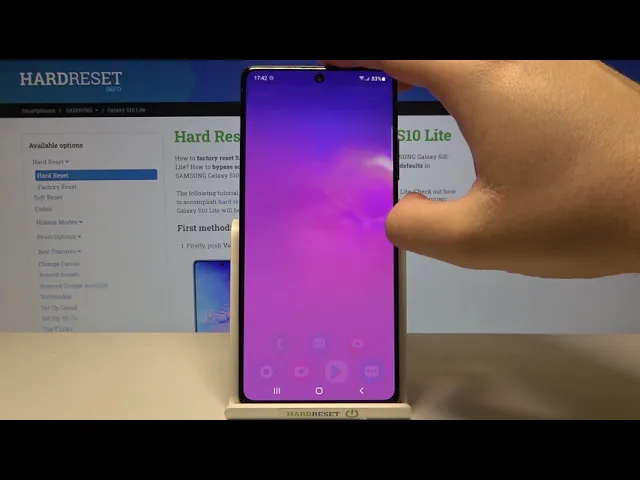 Video thumbnail for How to Activate Fingerprint Animation in Samsung Galaxy S10 Lite - Fingerprint Scanning Animation