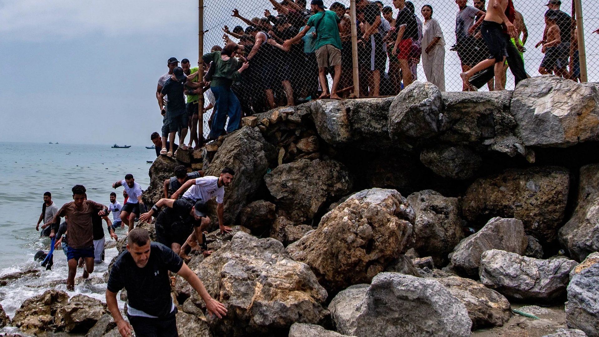 Video thumbnail for Ceuta border crisis: More migrants crossed into the Spanish territory