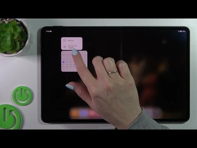 Video thumbnail for How to Add or Remove Home Screen Widgets on HUAWEI MatePad Pro